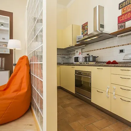 Pilo Halldis Apartamento Milão